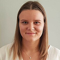 Anika Artner