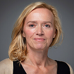 Margit Bayer Margit Bayer