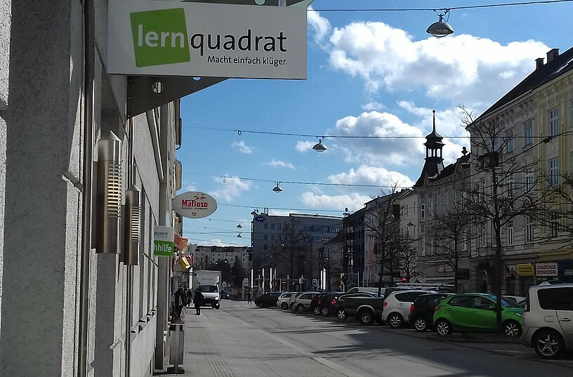 Eingang LernQuadrat Nachhilfe 4020 Linz Wiener Straße