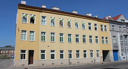 Außenansicht LernQuadrat Nachhilfe 1220 Wien Stadlau
