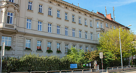 Außenansicht LernQuadrat Nachhilfe 1130 Wien Hietzing