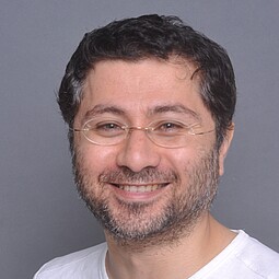 Mustafa Karim Mustafa Karim