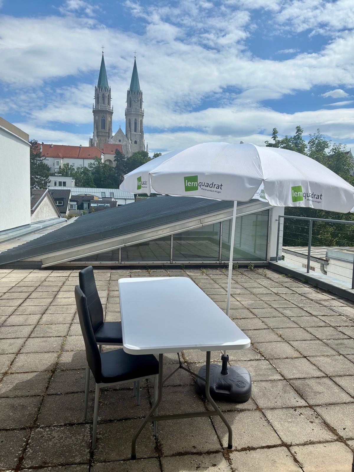 LernQuadrat 3400 Klosterneuburg – Terrasse